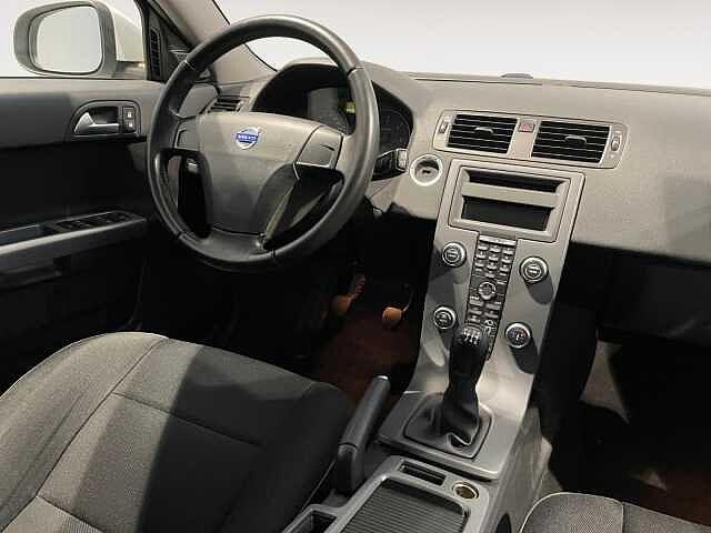 Volvo V50 D2 1.6D 115CV Polar Plus - NEOPATENTATI