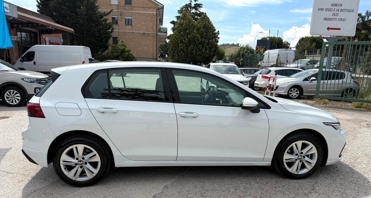 Volkswagen Golf 1.5 TGI DSG Life