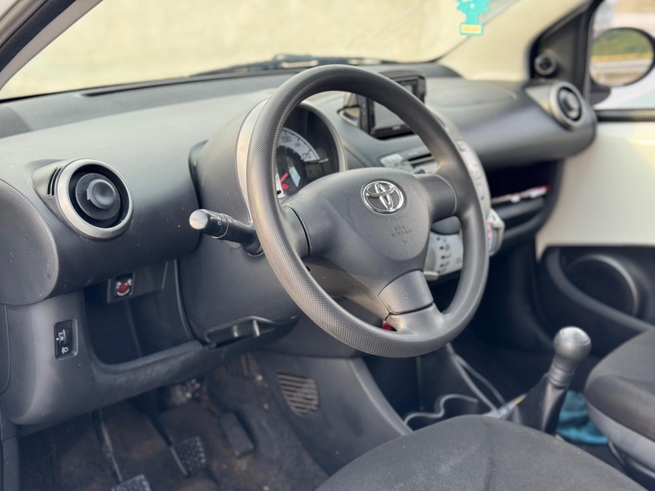 TOYOTA AYGO 1.0 BENZINA 5.P PRONTA CONSEGNA