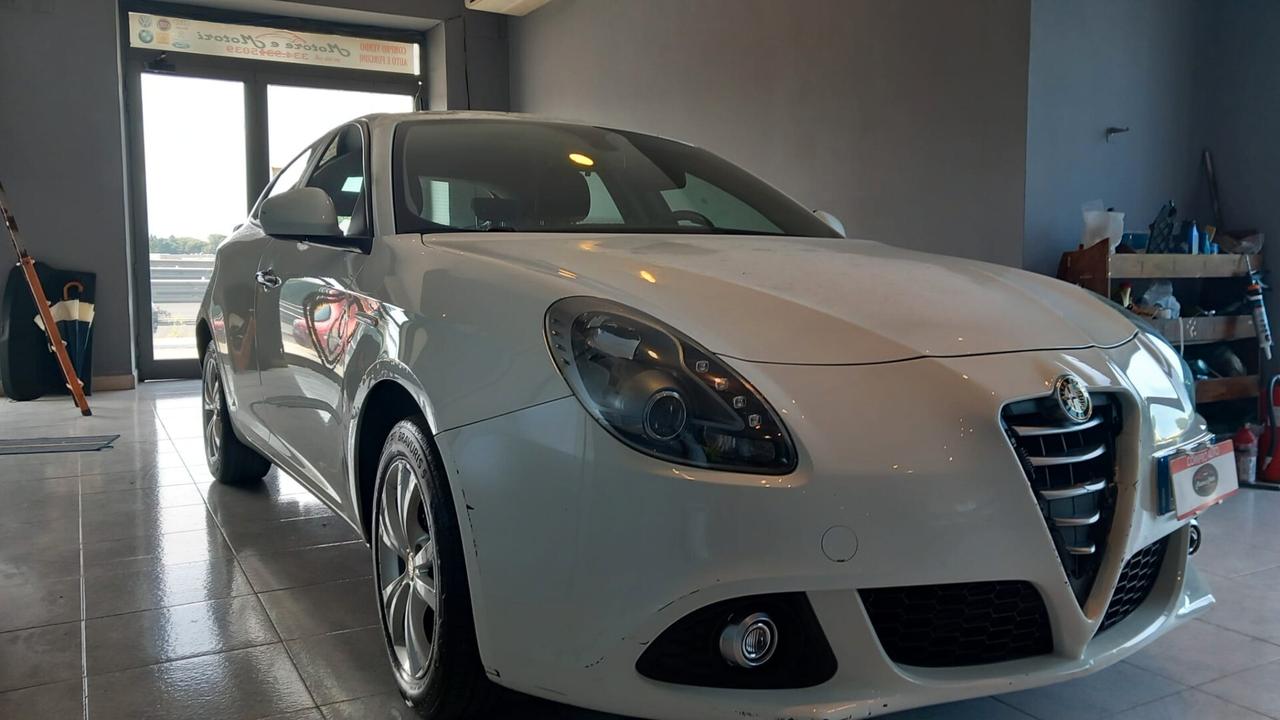 Alfa Romeo Giulietta 1.4 Turbo 105 CV Progression
