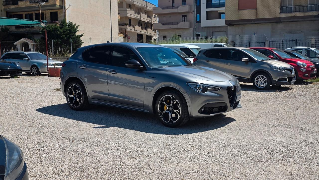 Stelvio Q4 VELOCE - 2.2 Td 210cv AT8