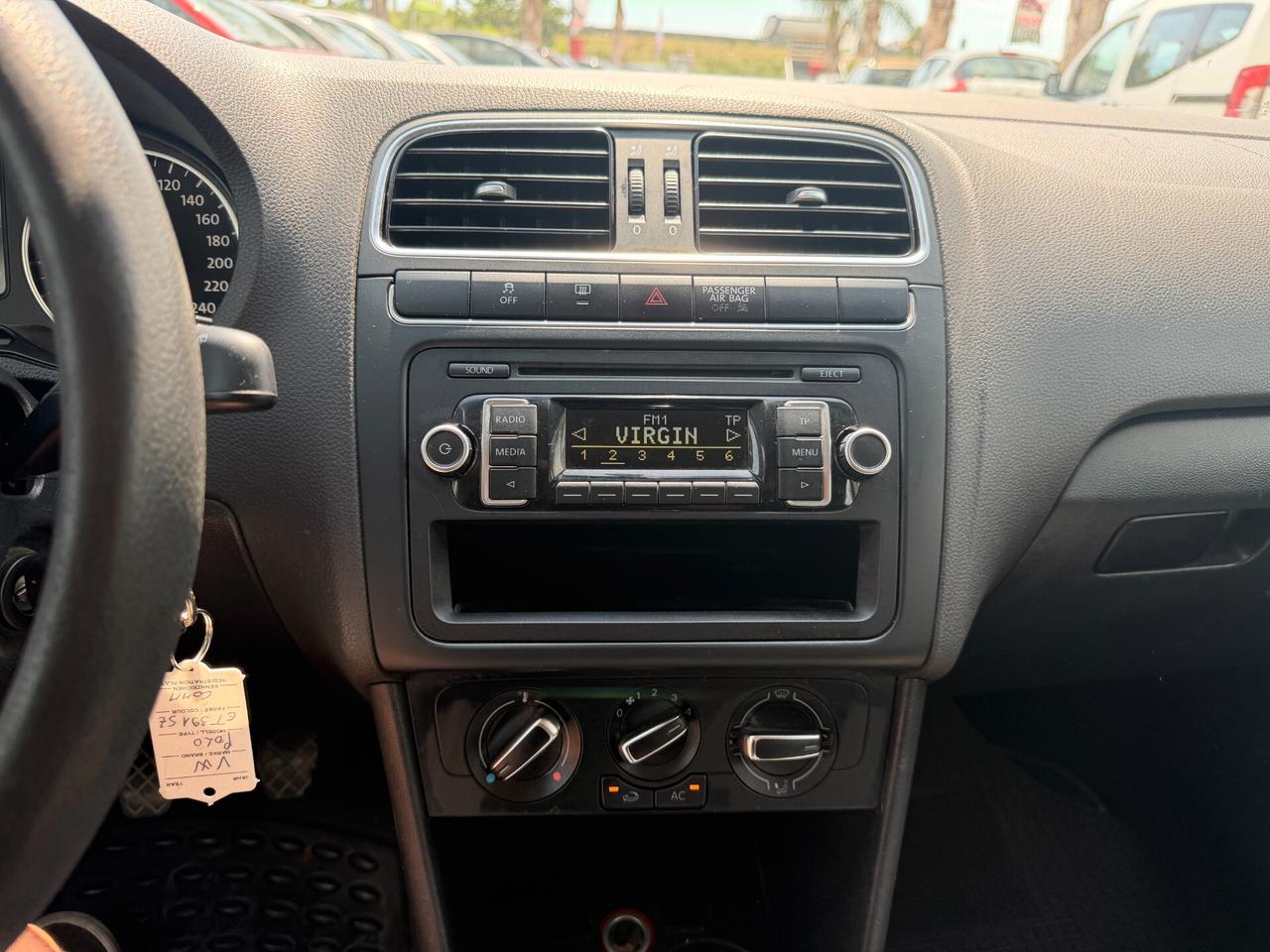 VOLKSWAGEN POLO ANNO 2014 1.2 BENZINA 69 CV