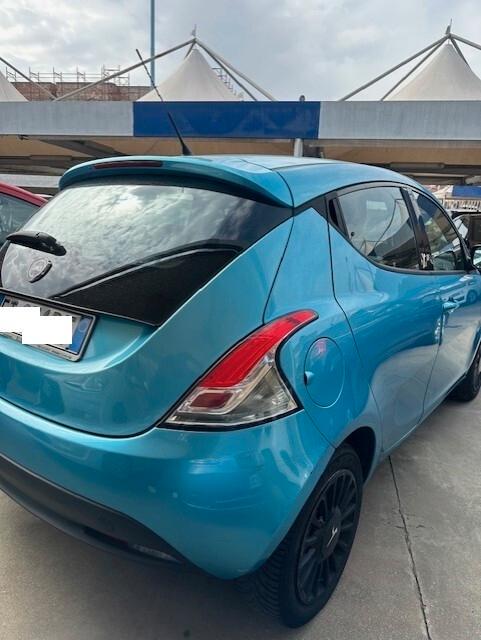 LANCIA YPSILON 1,3 MJ 95CV