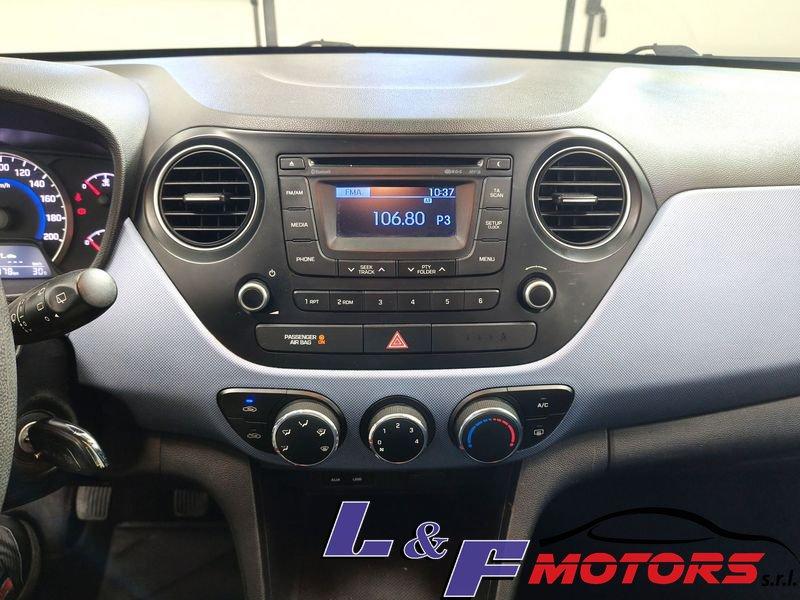 Hyundai i10 1.0 BENZ/GPL CASA MADRE