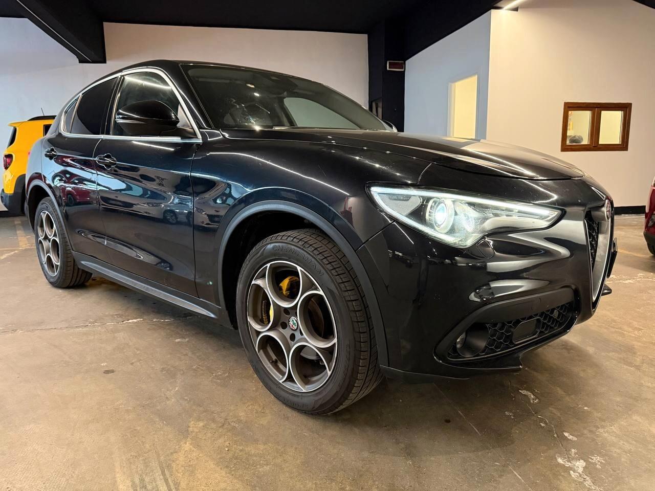 Alfa Romeo Stelvio 2.2 Turbodiesel 210 CV AT8 Q4 Business