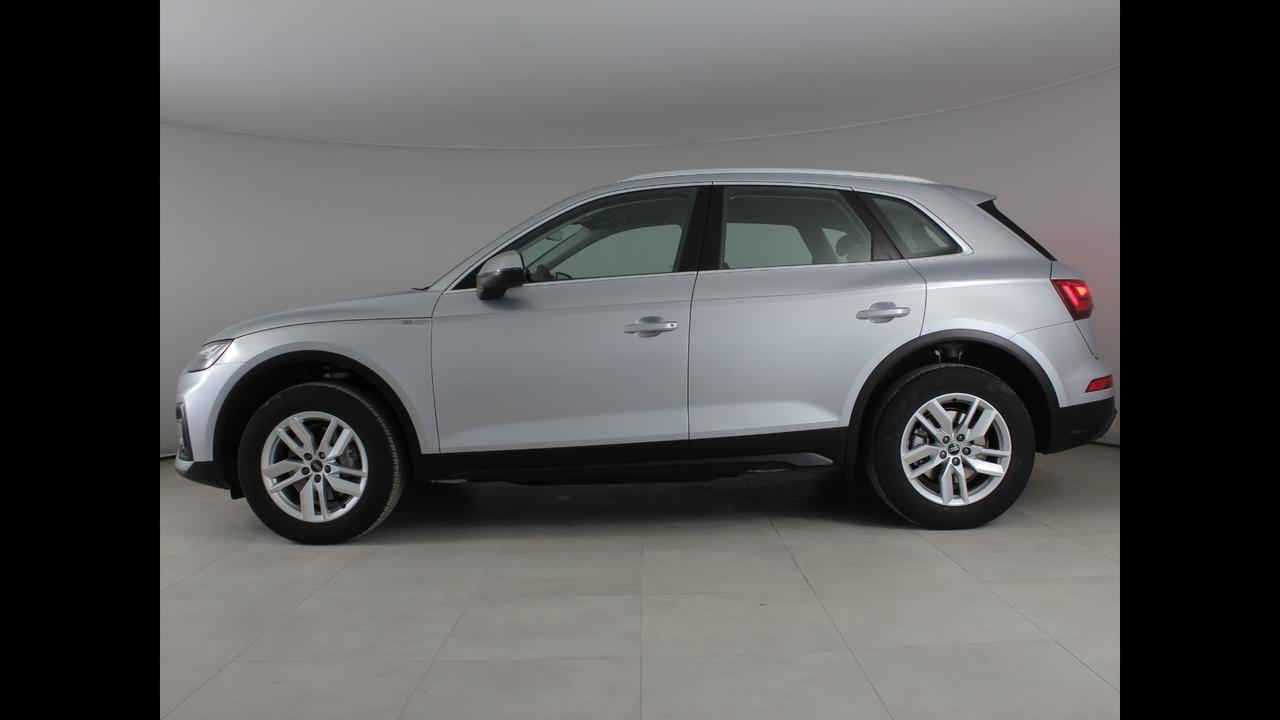AUDI Q5 II 2020 - Q5 40 2.0 tdi mhev 12V quattro s-tronic