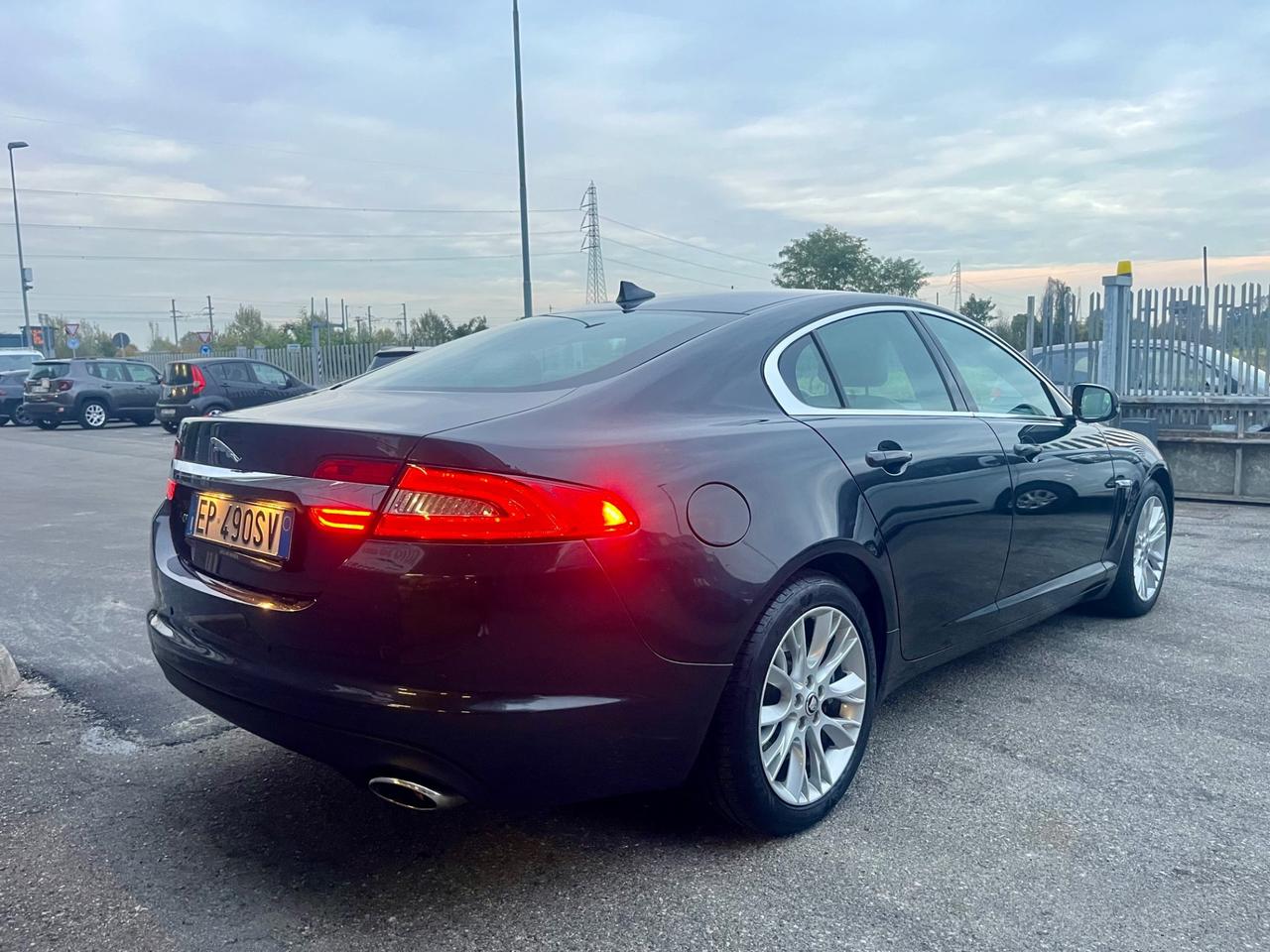 Jaguar XF 2.2 D 200 CV Premium Luxury