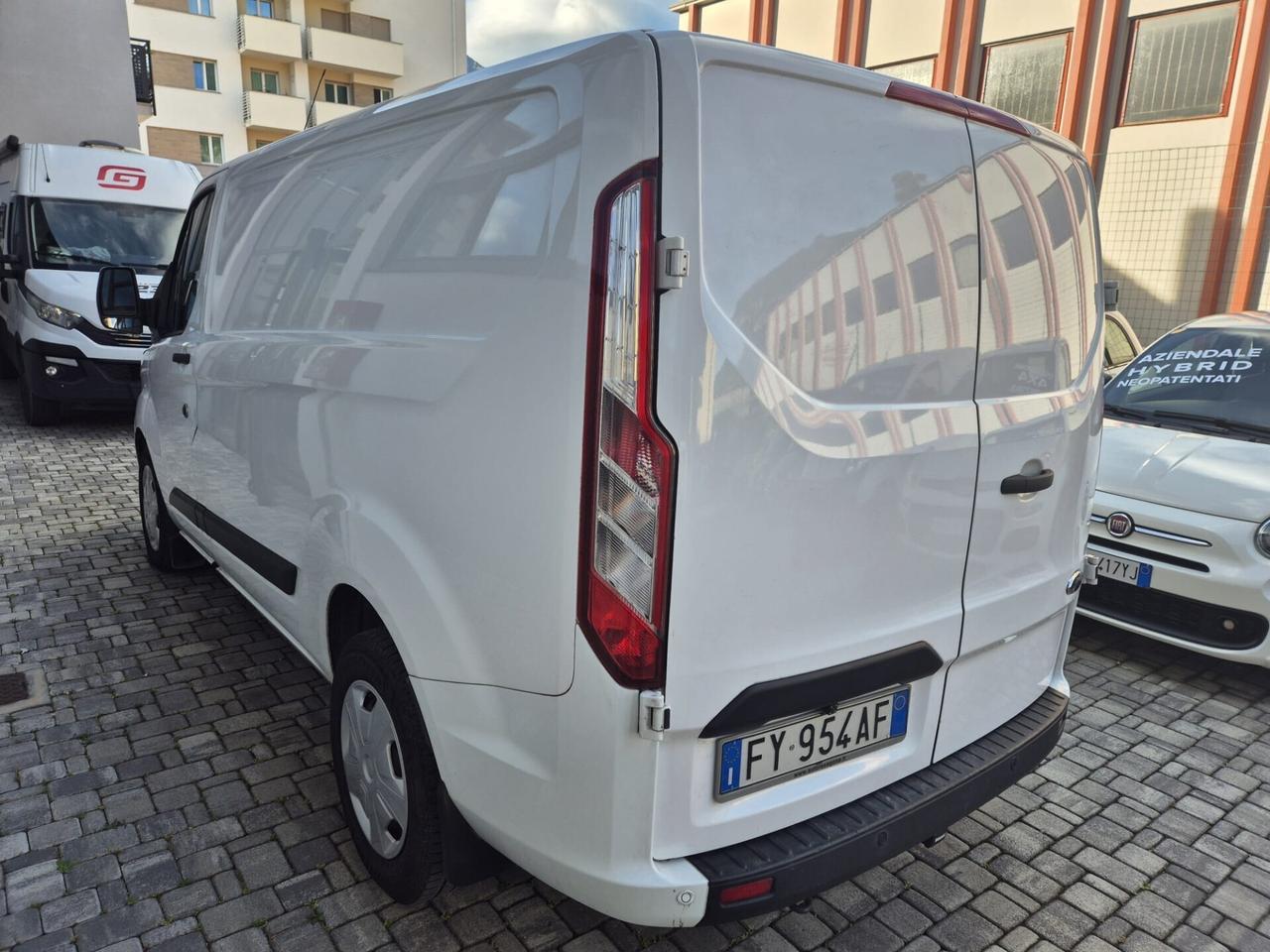 Ford Transit Custom 2.0 TDCi 130CV 3 POSTI CAMBIO