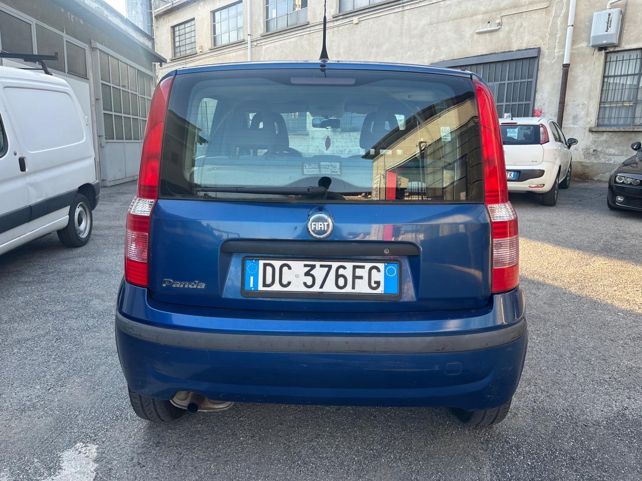 Fiat Panda 1.2 BENZINA NEOPATENTATI OK AREA B MILANO