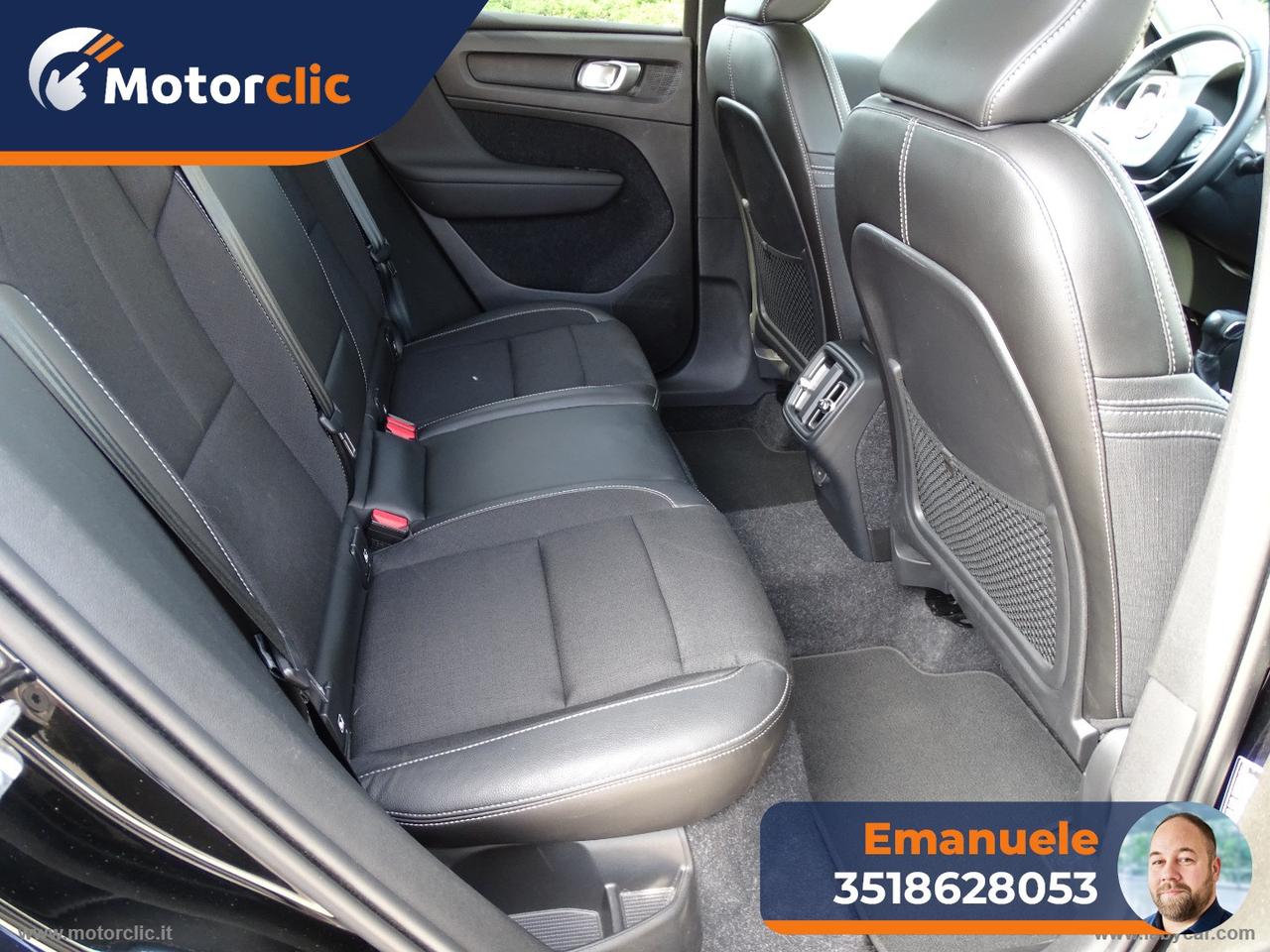 VOLVO XC40 T3 Momentum Core