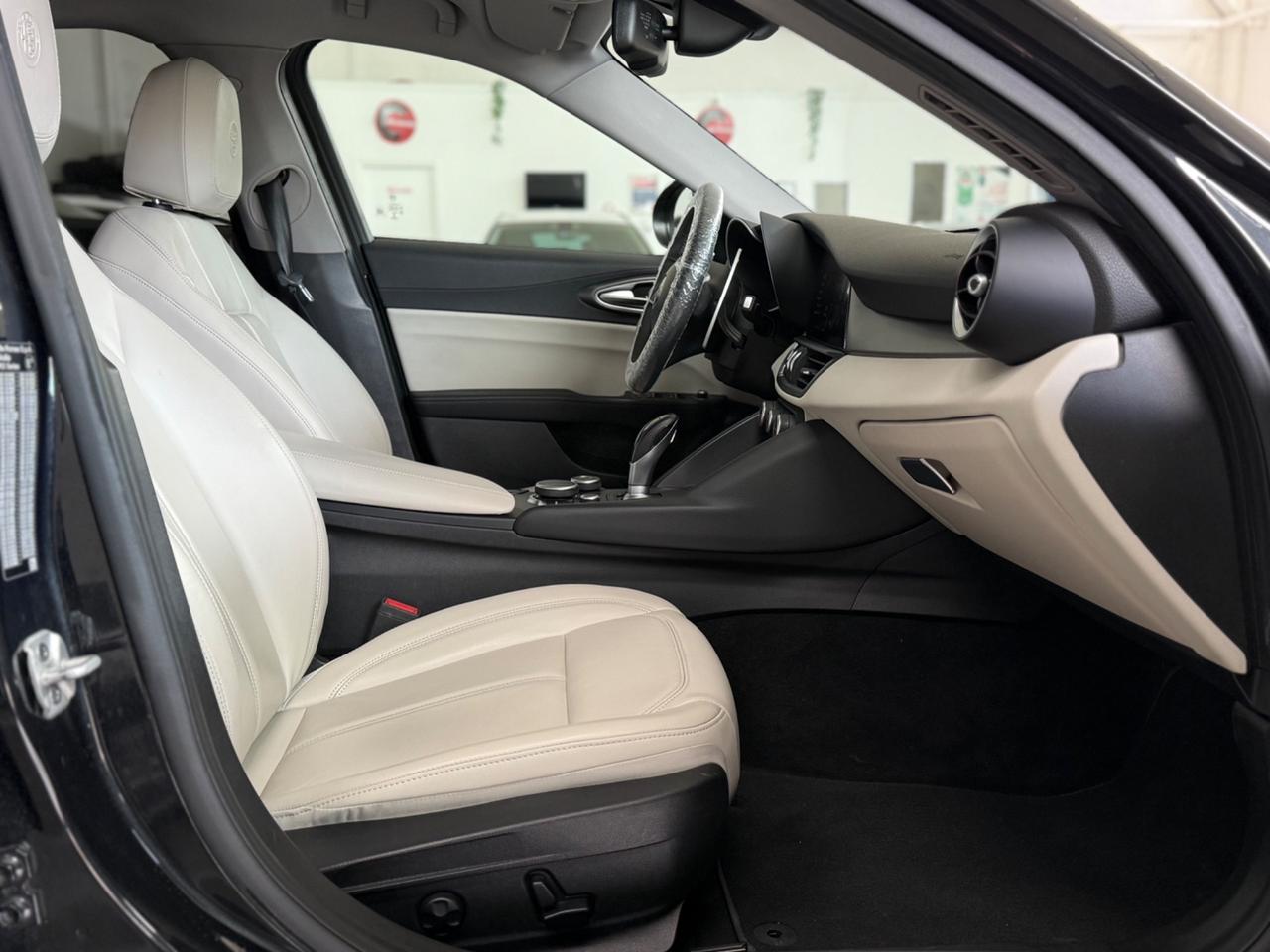 Alfa Romeo Giulia 2.2 Turbodiesel 160 CV AT8 Super