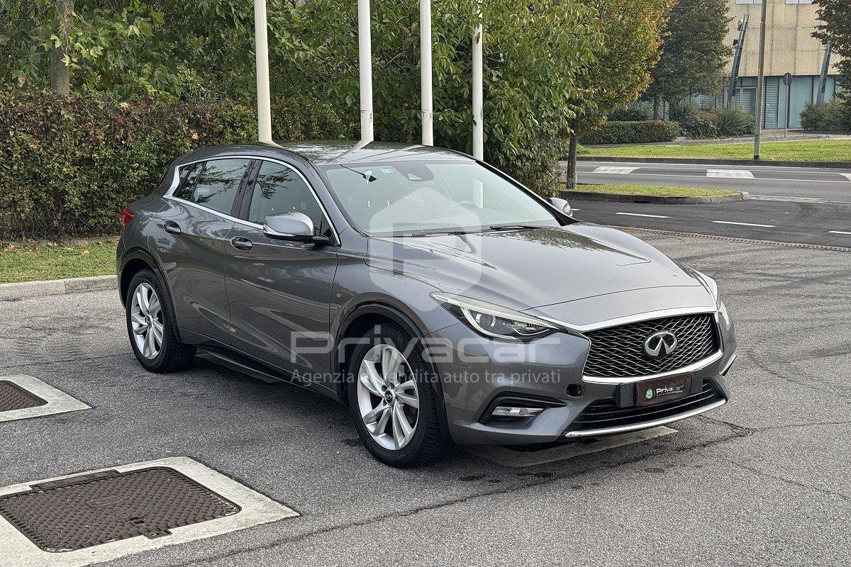 INFINITI Q30 1.5 diesel DCT Premium
