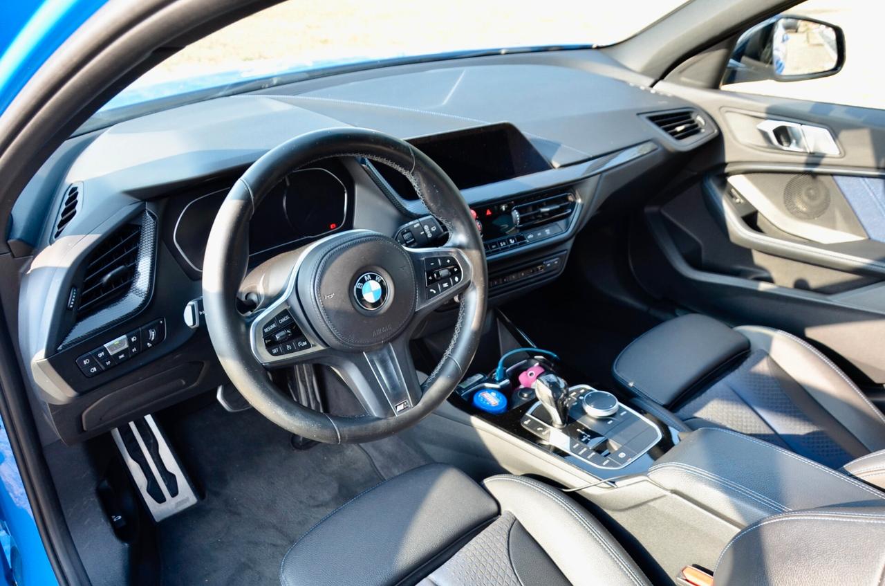 BMW 116d MSPORT 116cv AUTO, SERVICE BMW, UFF ITALIANA, FARI LED, NAVI, LUCI AMBIENTE, PERMUTE