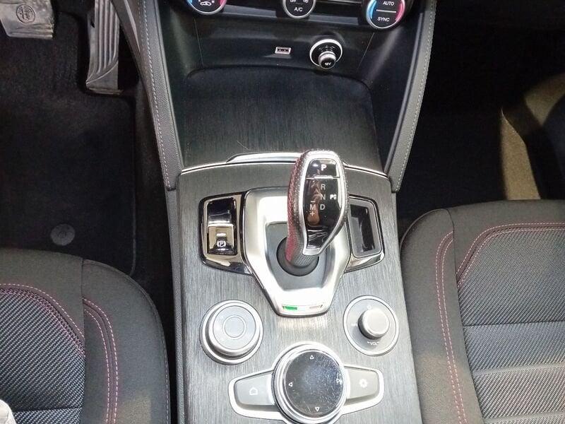 Alfa Romeo Stelvio Stelvio 2.2 Turbodiesel 160 CV AT8 RWD Rosso Edizione