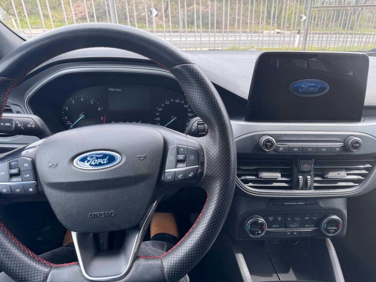 FORD FOCUS 1.0 HYBRID 125CV ST-LINE 2022