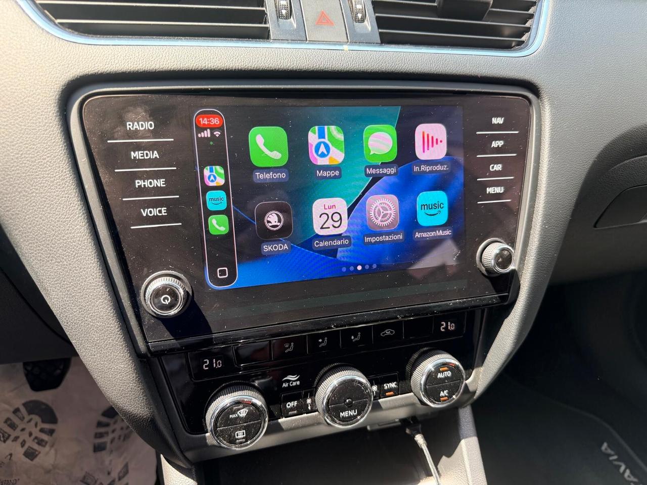Skoda Octavia 1.6 TDI SCR 115 CV Wagon Executive *** CARPLAY/ANDROID AUTO
