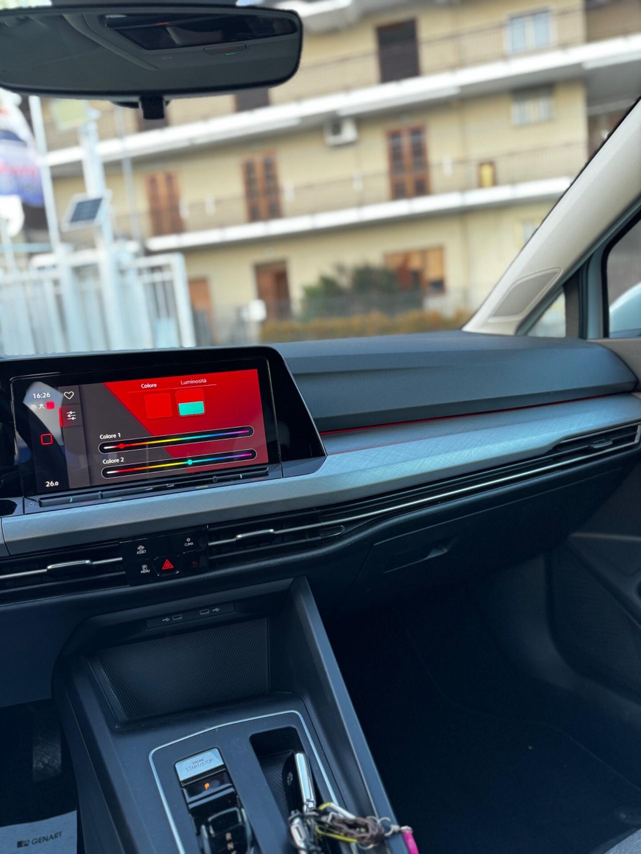 Volkswagen Golf 1.0 eTSI EVO DSG Life