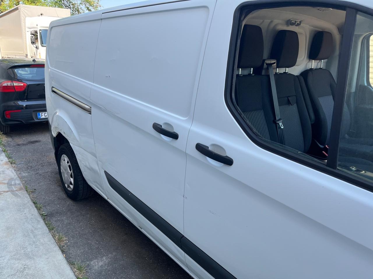 Ford Tourneo Custom Tourneo Custom 320 2.0 TDCi 130CV PC Trend