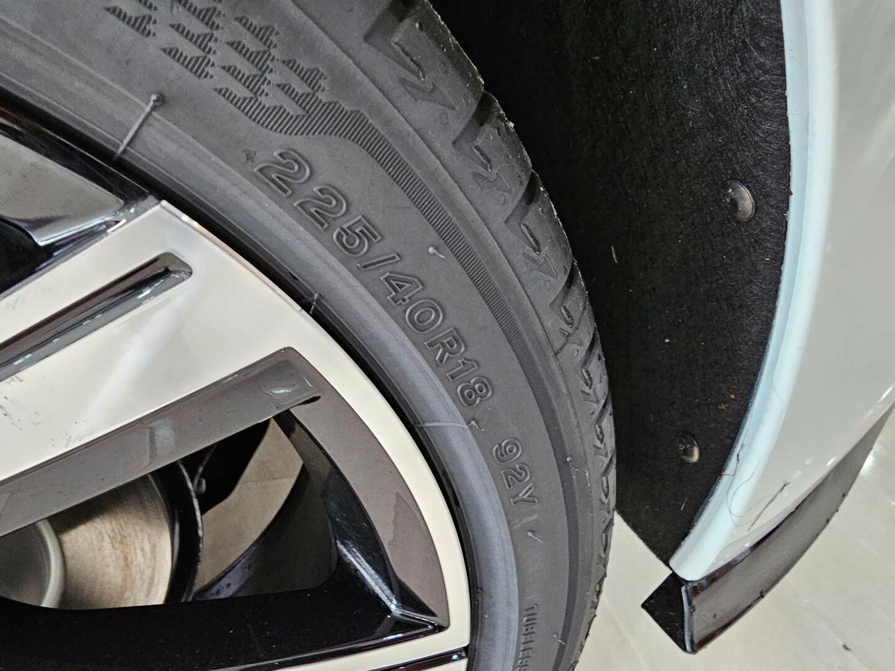 Volkswagen Golf R-Line Tetto Navi Camera C.18" RLine R Line