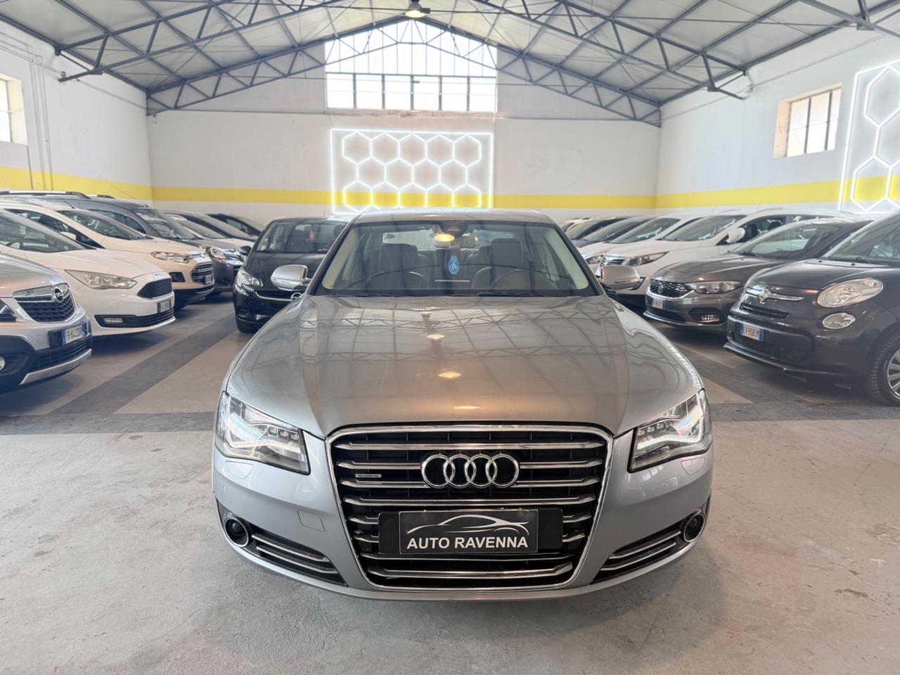 Audi A8 L 3.0 TDI 250 CV quattro tiptronic