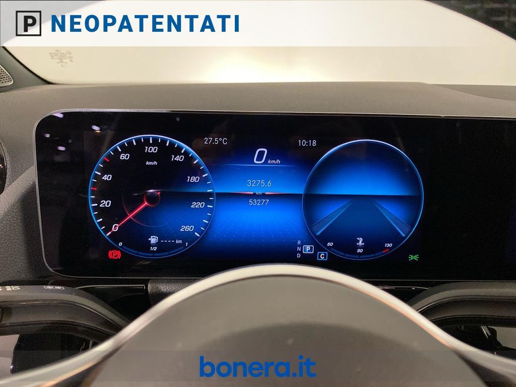 Mercedes GLA 180 180 D Sport 8G-DCT