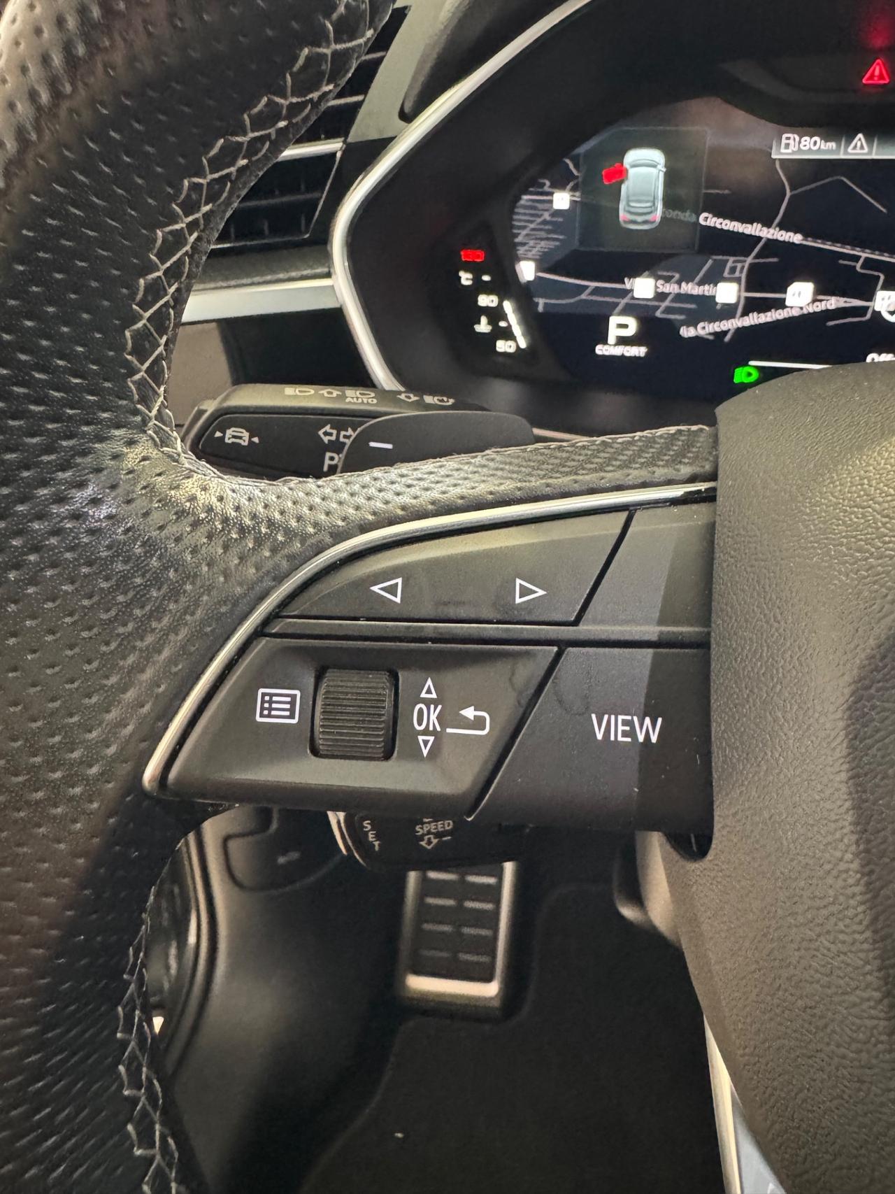 Audi Q3 40 TDI quattro S tronic Identity Black