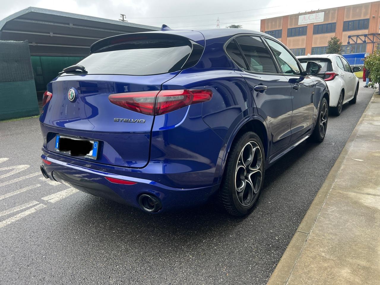 Alfa Romeo Stelvio 2.2 Turbodiesel 210 CV AT8 Q4 Veloce