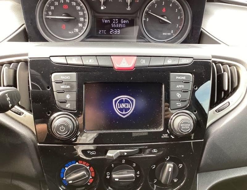 Lancia Ypsilon 1.2 SILVER 69CV