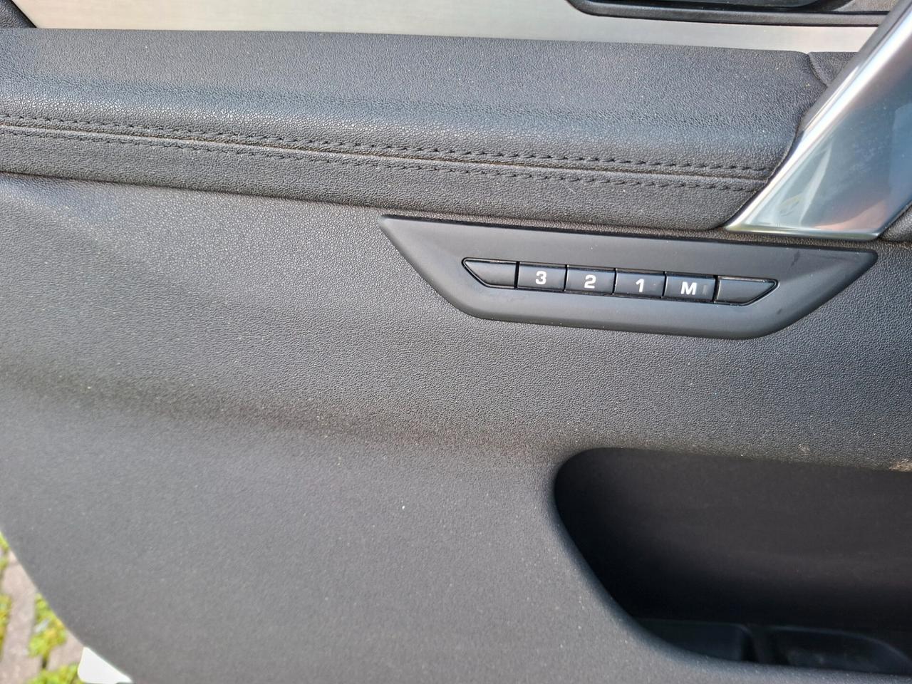 Land Rover Discovery Sport 2.0 TD4 204 CV AWD Auto R-Dynamic HSE