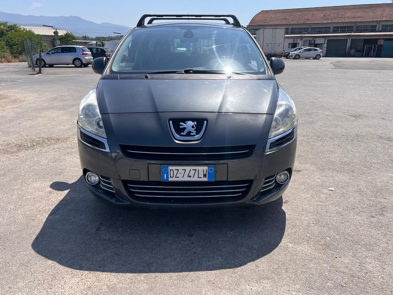 Peugeot 5008 1.6 HDi 110CV Business