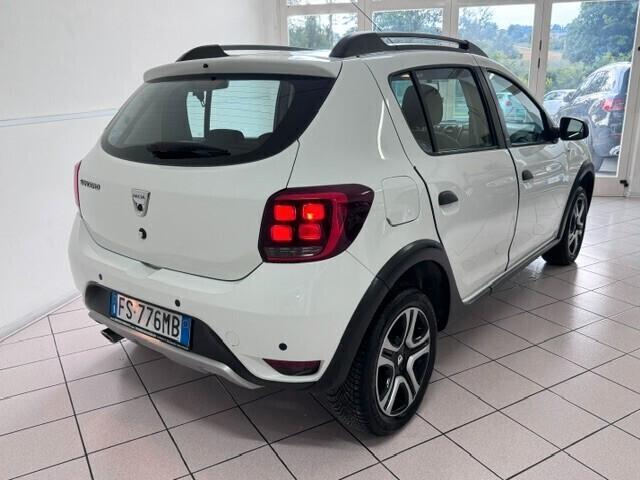 Dacia Sandero Stepway TurboGPL 90CV