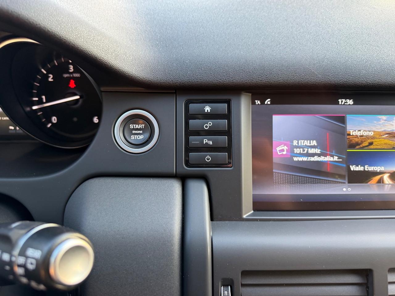 Land Rover Discovery Sport 2.0 TD4 150 CV SE