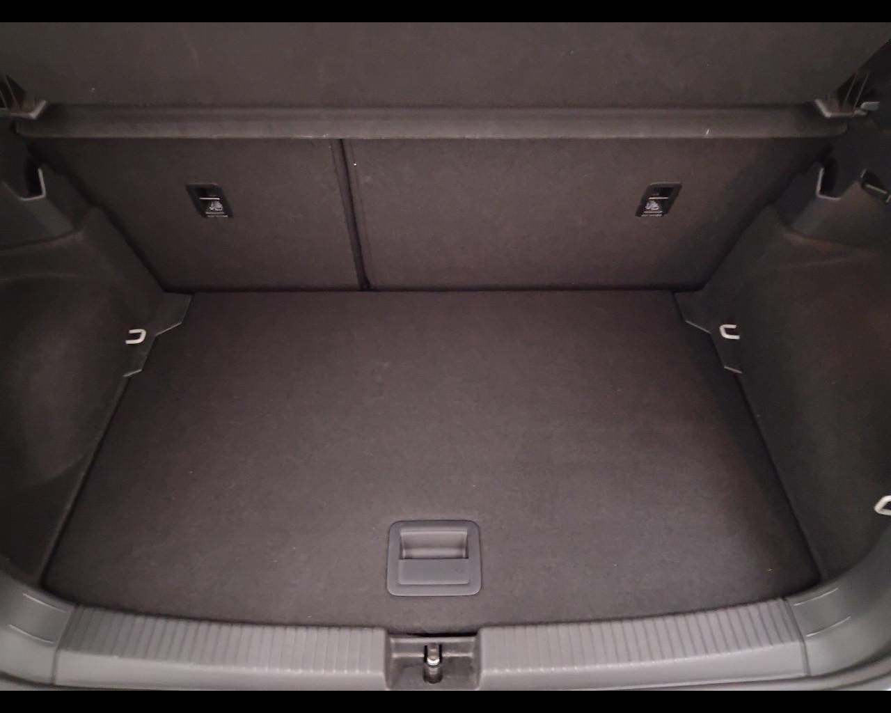 VOLKSWAGEN T-Cross 2019 - T-Cross 1.0 tsi Advanced 110cv