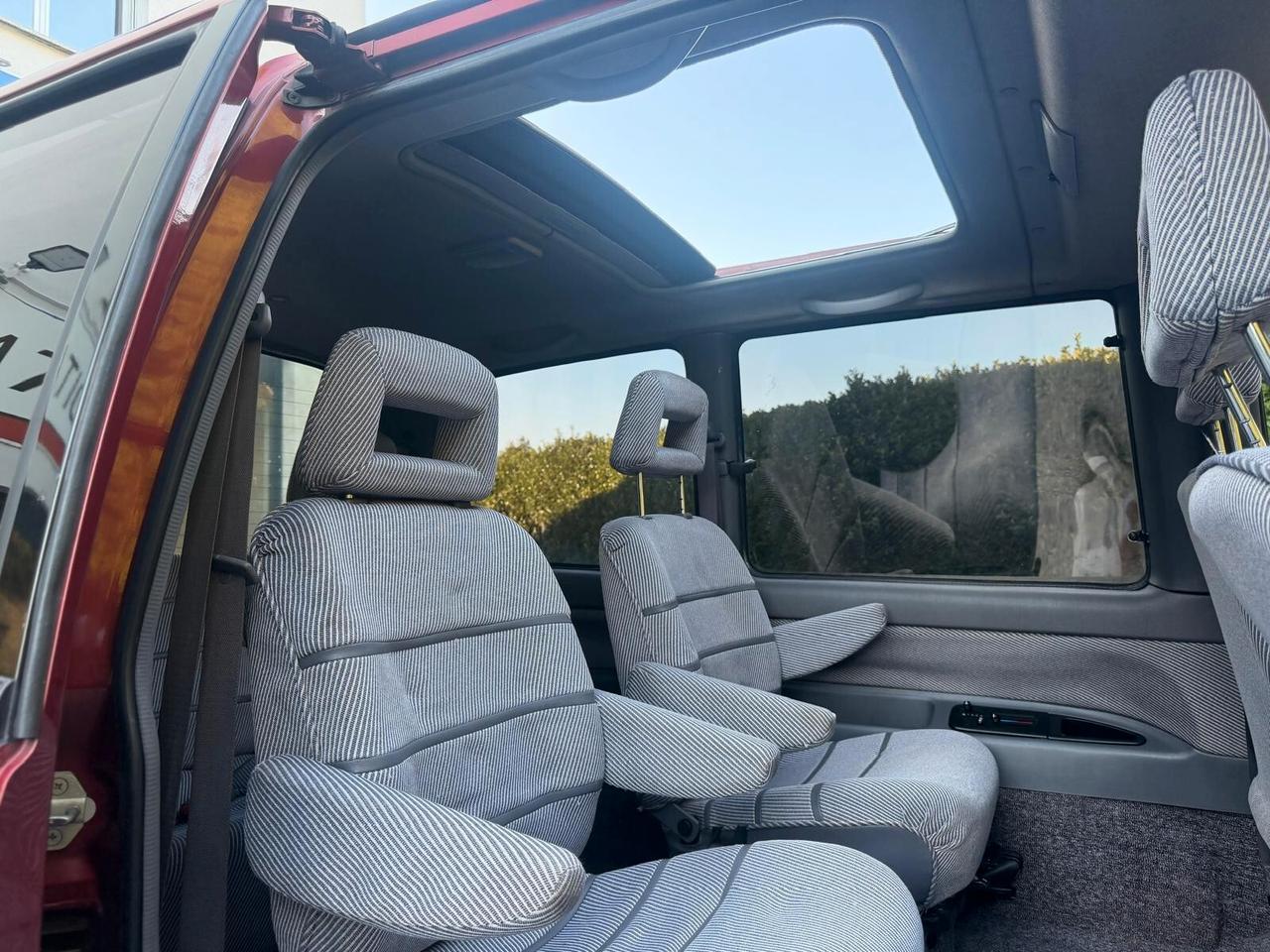 Nissan Serena 2.0i 16V cat 5 porte SLX
