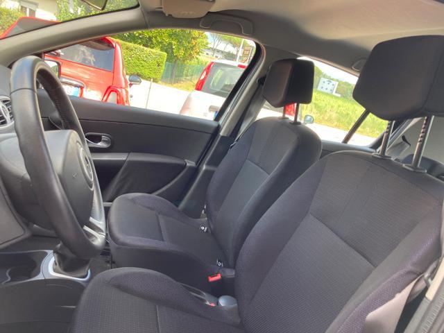 RENAULT Clio 1.4 16V 5 porte Dynamique NEOPATENTATI