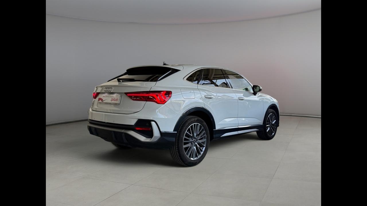 AUDI Q3 I 2019 Sportback - Q3 Sportback 35 2.0 tdi S line edition