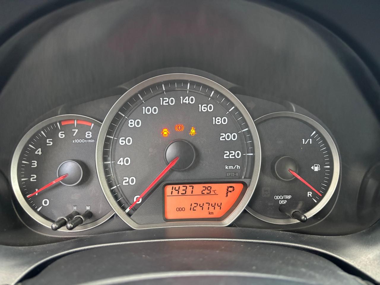 Toyota Yaris 1.3 5 porte Lounge AUTOMATICA