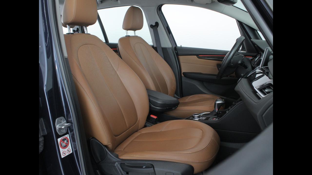 BMW Serie 2 F46 2015 Gran Tourer - 216d Gran Tourer Luxury 7p.ti auto