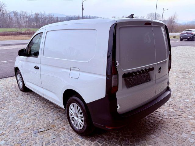 VOLKSWAGEN Caddy KM 9.900 - PARI AL NUOVO - FULL OPT - NO OBBLIGO F