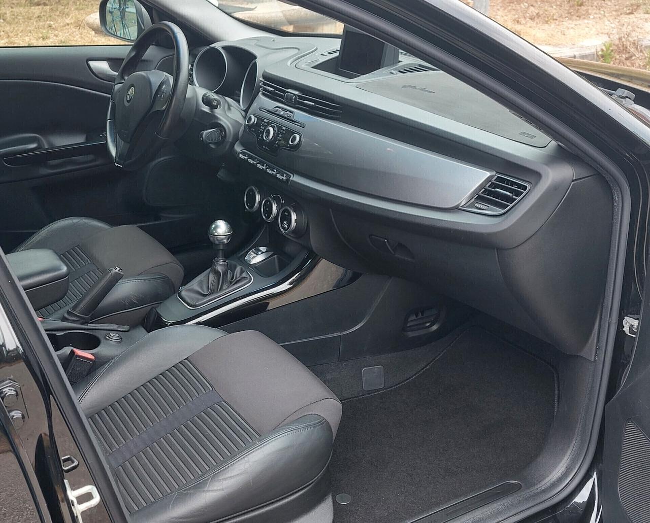 Alfa Romeo Giulietta 2.0 JTDm-2 170 CV Distinctive