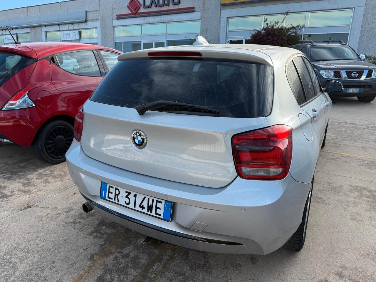 Bmw 116 116d 5p. Urban