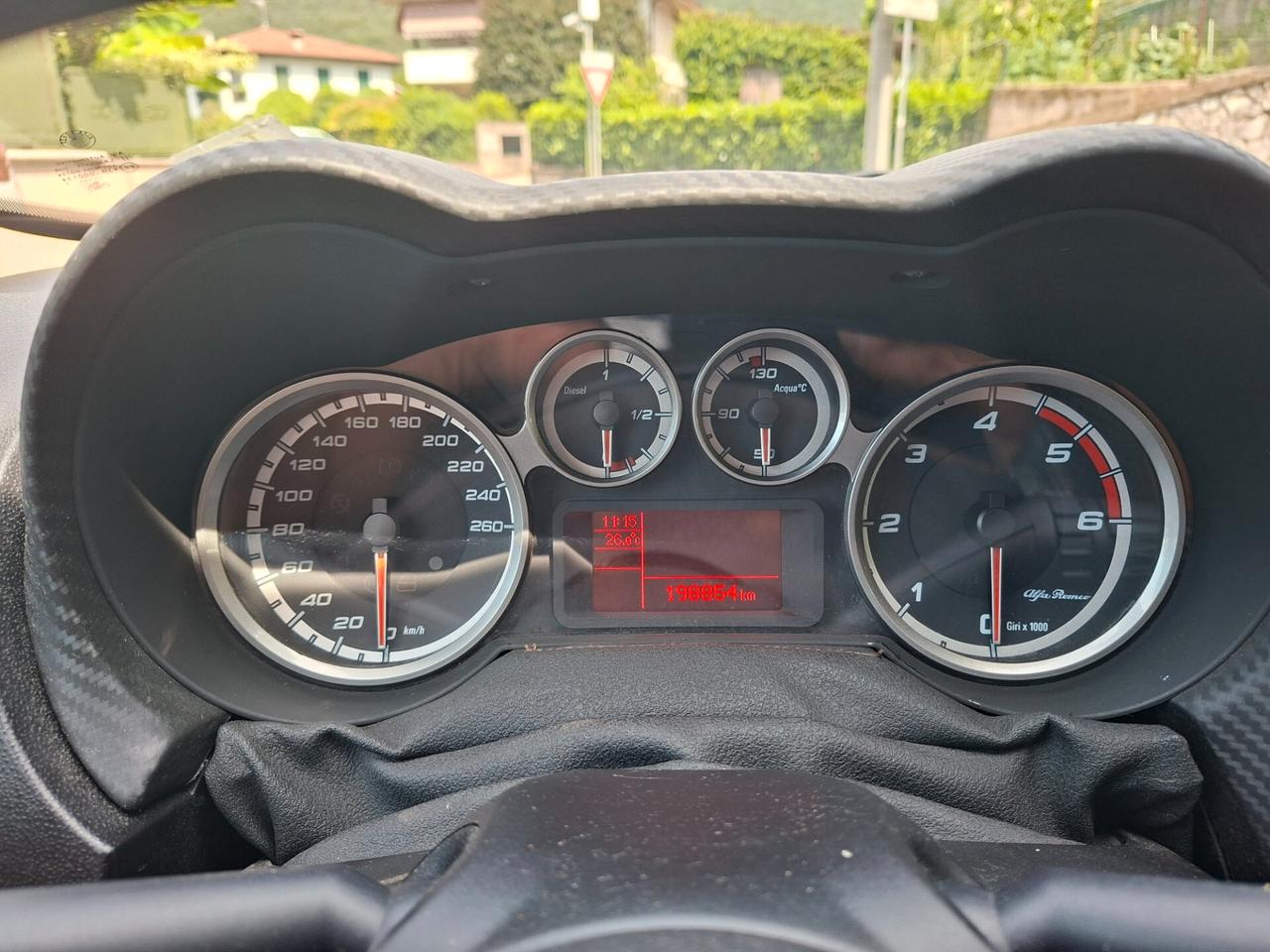 Alfa Romeo MiTo 1.3 MJT DA NEOPATENTATI / EURO 5B