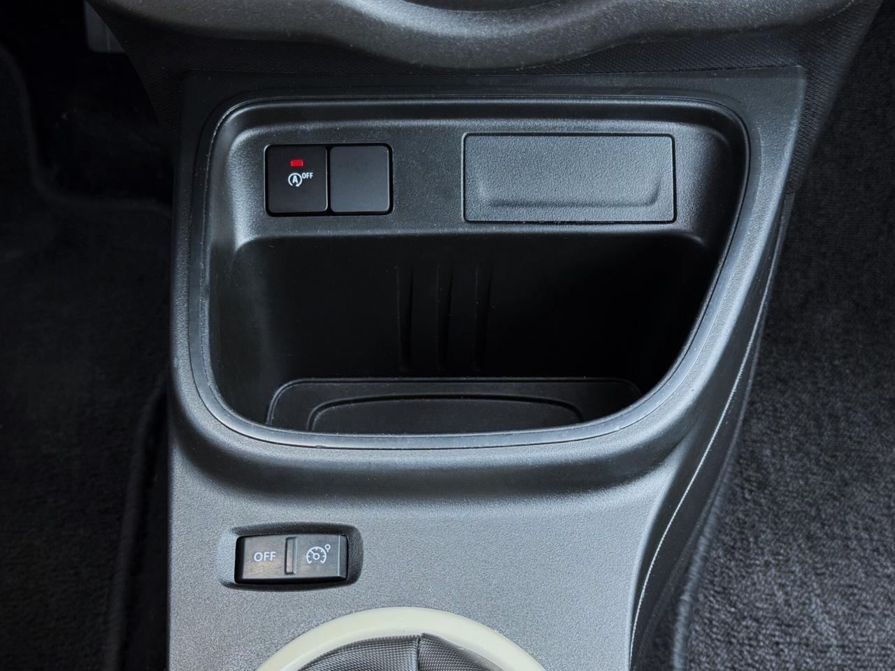 Renault Twingo 1.0 sCe Duel 65CV LED IVA ESP