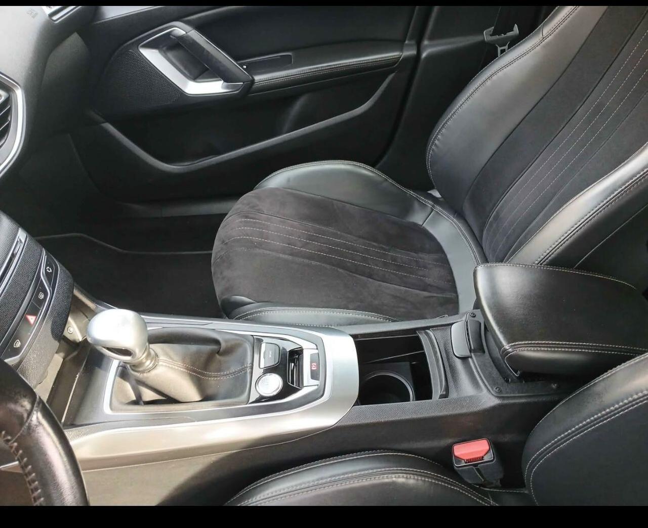Peugeot 308 BlueHDi 150 S&S Allure