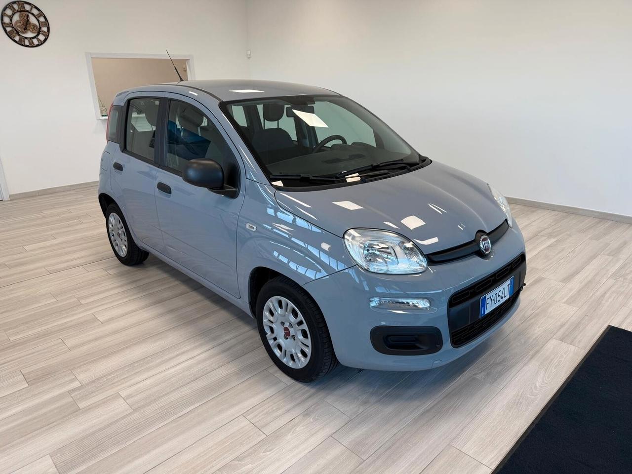 Fiat Panda 1.2 Connected by Wind