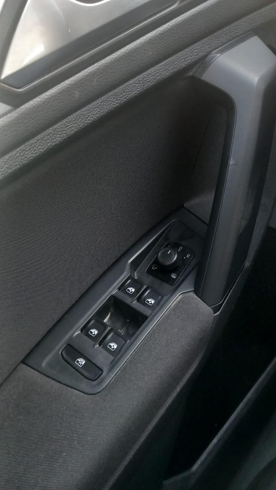 Volkswagen Tiguan 2.0 TDI SCR DSG Sport BlueMotion Technology