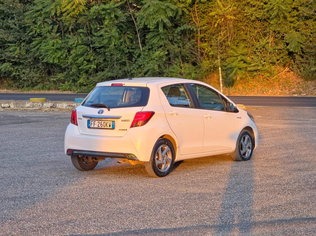 Toyota Yaris 1.5 Hybrid 5 porte Active E6B Automatico NEO 2016