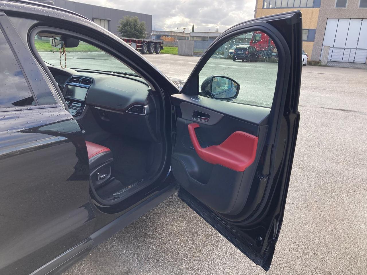 Jaguar F-Pace 2.0 20d Turbo Ch #4808