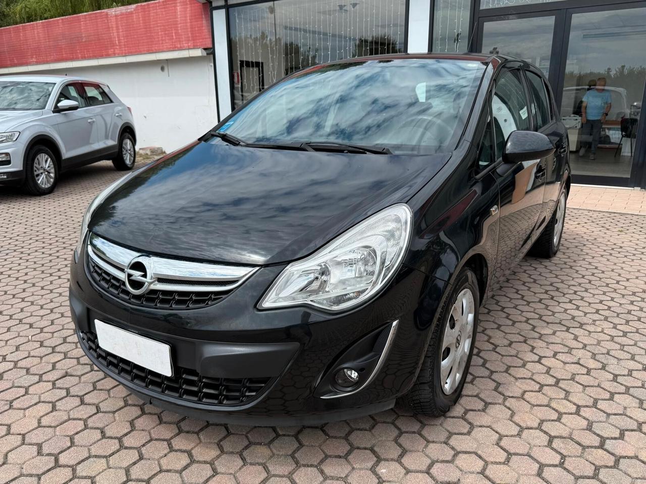 Opel Corsa 1.2 85CV 5 porte GPL-OK NEOPATENTATI