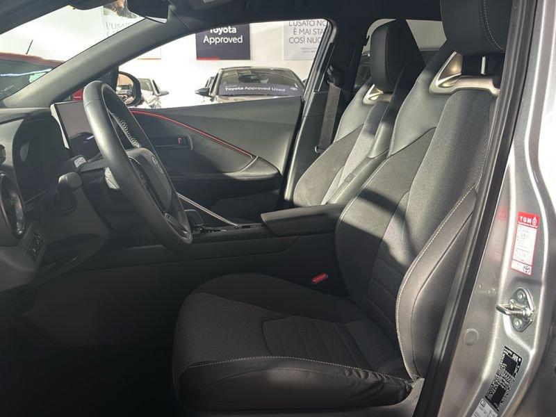 Toyota C-HR 2.0 HV E-CVT Lounge MY24